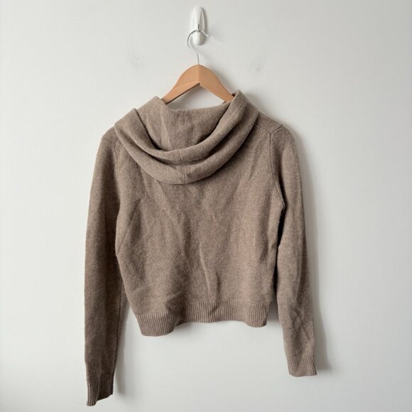 Aritzia Essential 100% Cashmere Hoodie Sweater Light Mocha Brown Size XS - Picture 5 of 7